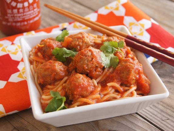 Post image for Spicy Sriracha Spaghetti and Meatballs