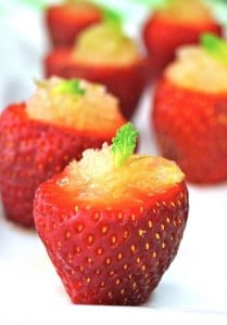 Summer Hors d'Oeuvre Recipe: Minty Lime Granita Strawberry Cups | cookingontheweekends.com