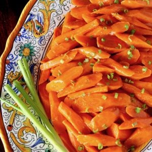 Colorfully-rimmed Italian platter with glazed carrots