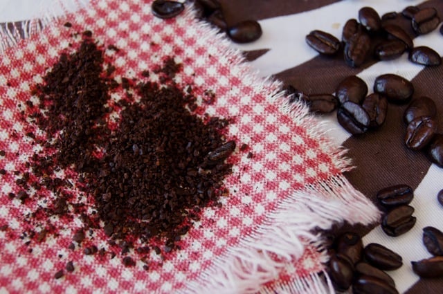 Coffee ground on red and cloth