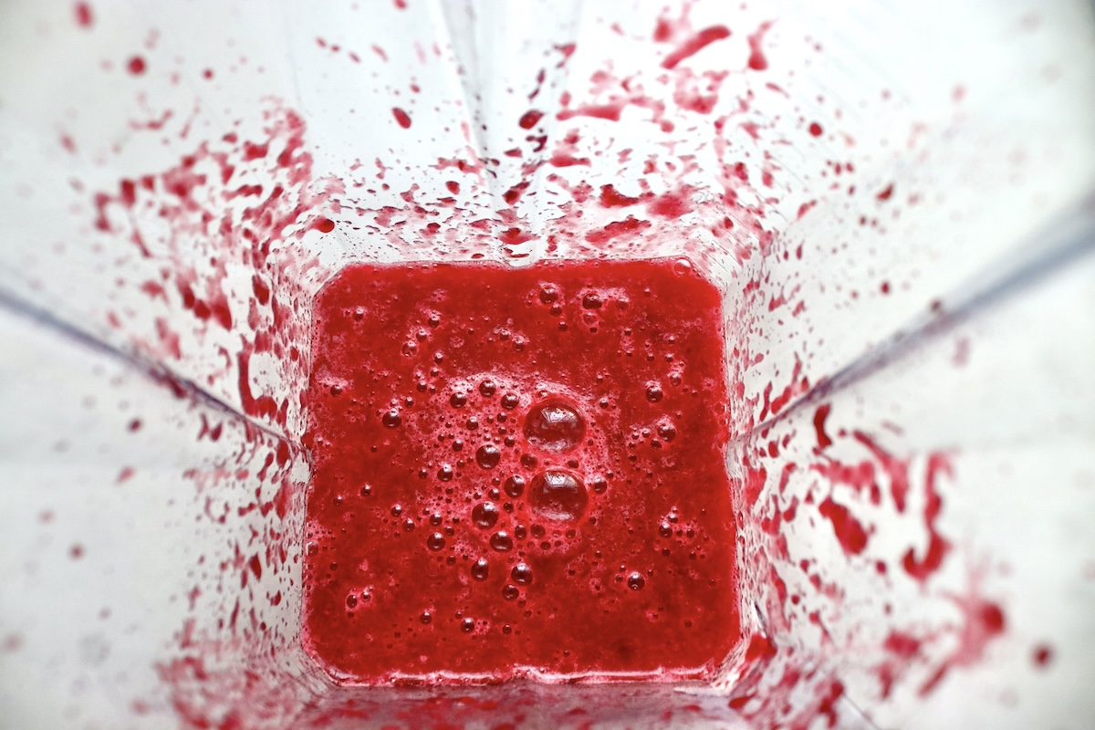 Pureed prickly pear in a blender.