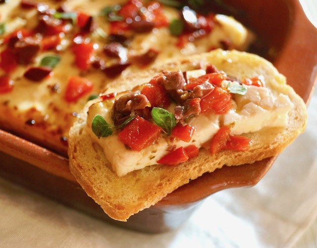 Feta cheese appetizer on sliced toast