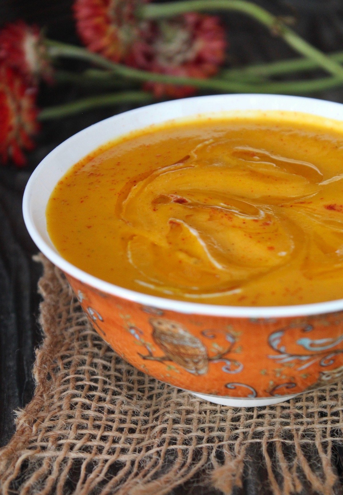 vegan-coconut-spiced-carrot-soup